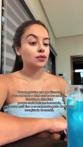 Drink azul! 💙 #drink #drinks #azul #mulher #MomentoRelaxei