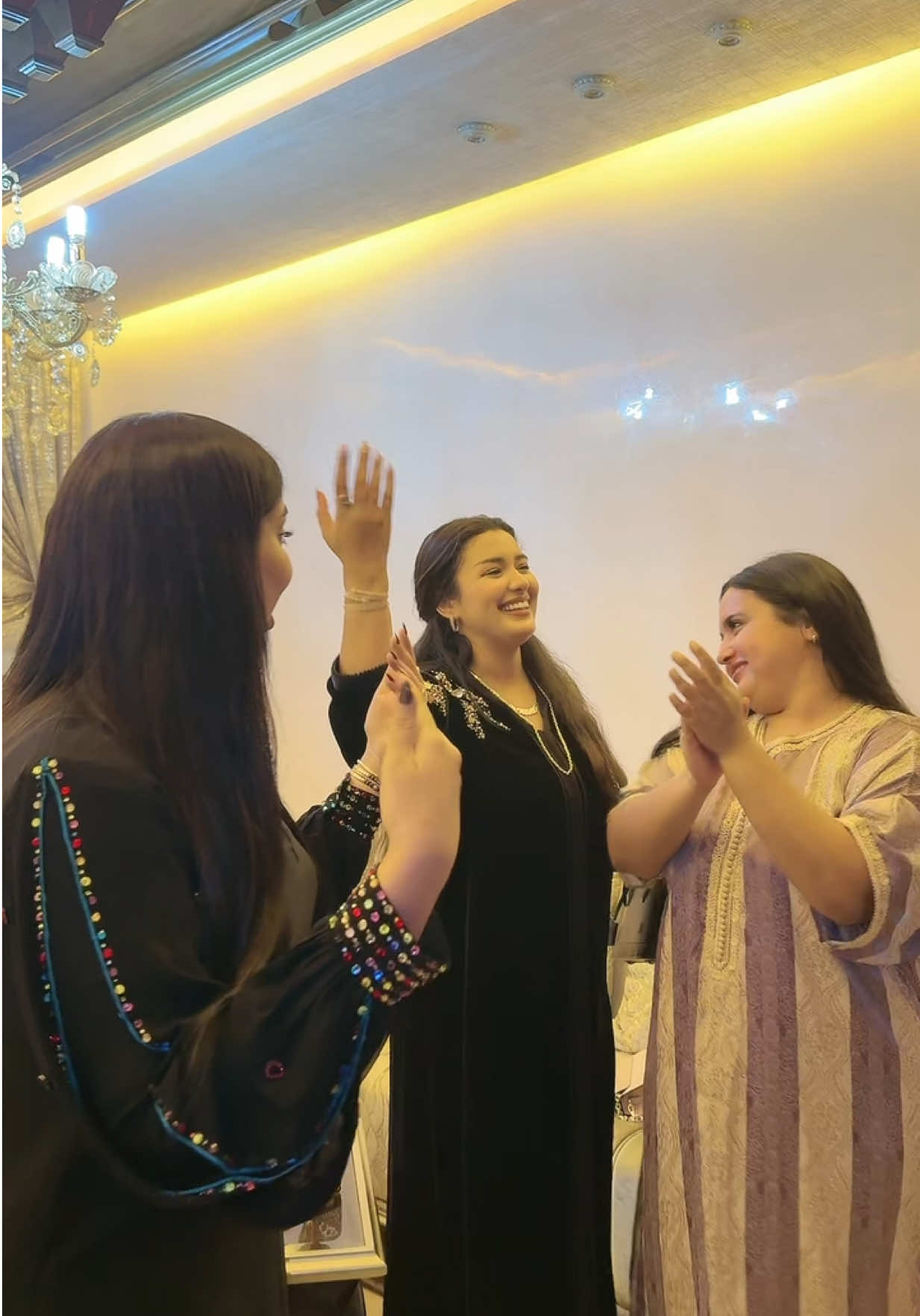 💃🏻💃🏻💃🏻💃🏻 #ayagouich #فريميجات🧀 