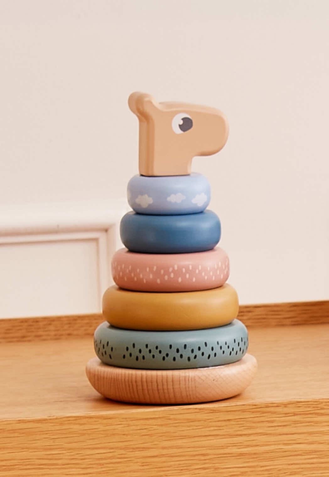 Pequenas peças, grandes descobertas! ☁️💙  A Torre Empilhável Cloudy estimula e diverte cada fase do seu pequeno. #babytok 