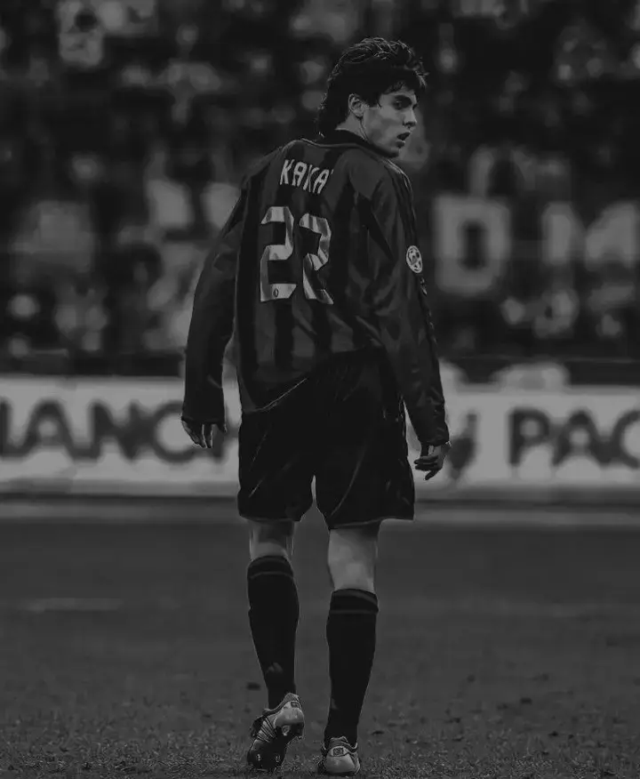 القادم افضل +كاكا الحب🩵🩶#برشلونة #ريال_مدريد #كاس_العالم #كلاسيكو #برشلونه_عشق_لا_ينتهي💞🔱🏅 