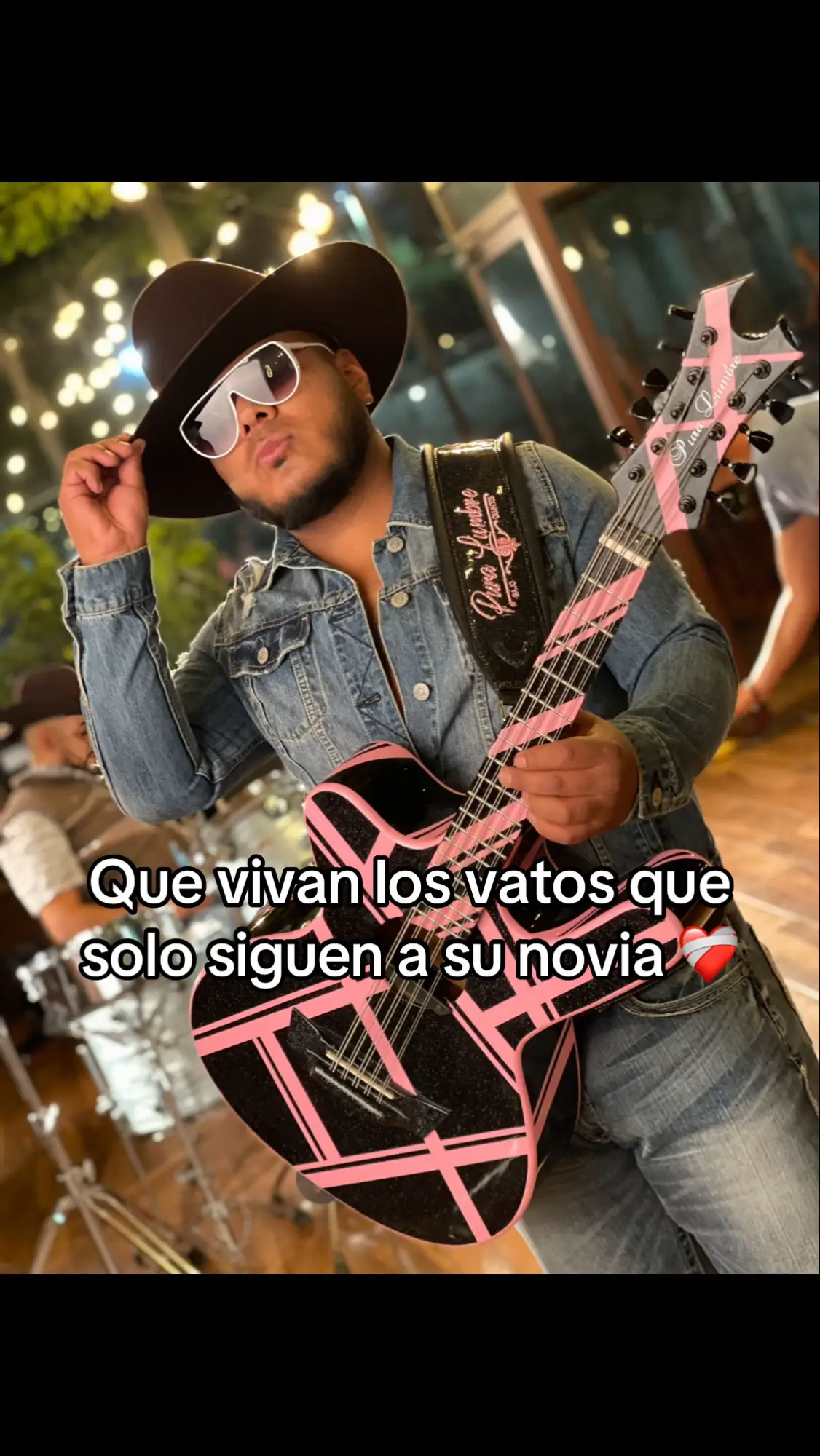 Jajaja se creaaaan sigo pura nalgona en insta 🤤🔥🥰