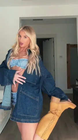 i love these #fyp #fallboots 