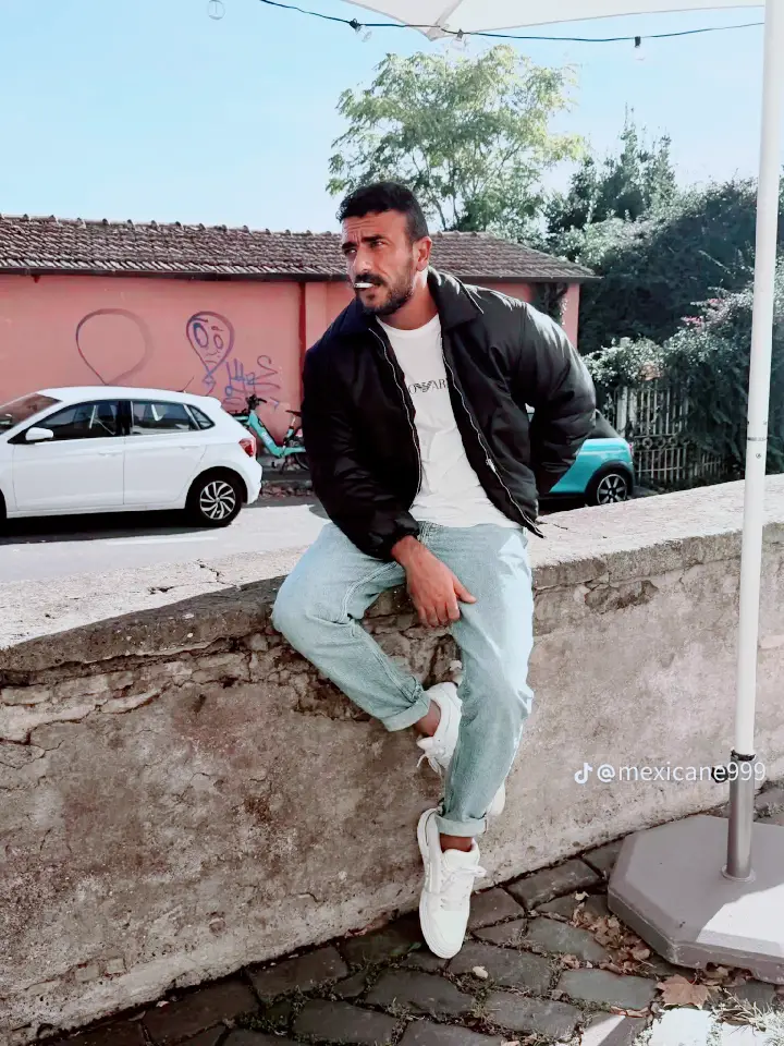 #فآرسـ آلآبيـﮯضـ 🖤🔥