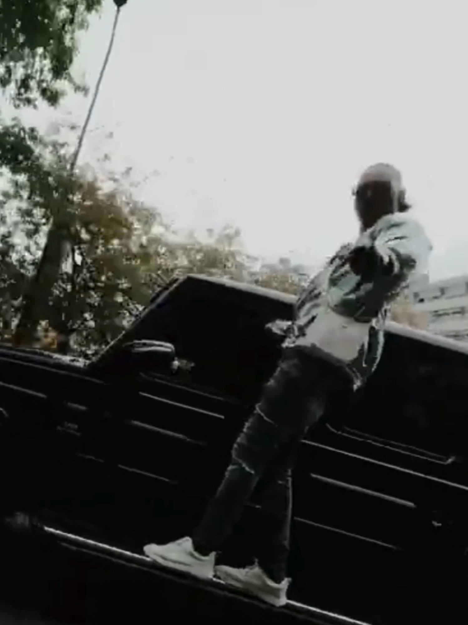 92 pakistanais 🇵🇰 @2metres0.9