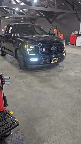 #carcarandtruckaccessories #professionalinstallation #newheadlights #ledfoglights #soldandinstalled @GMXMOTORSPORTS 