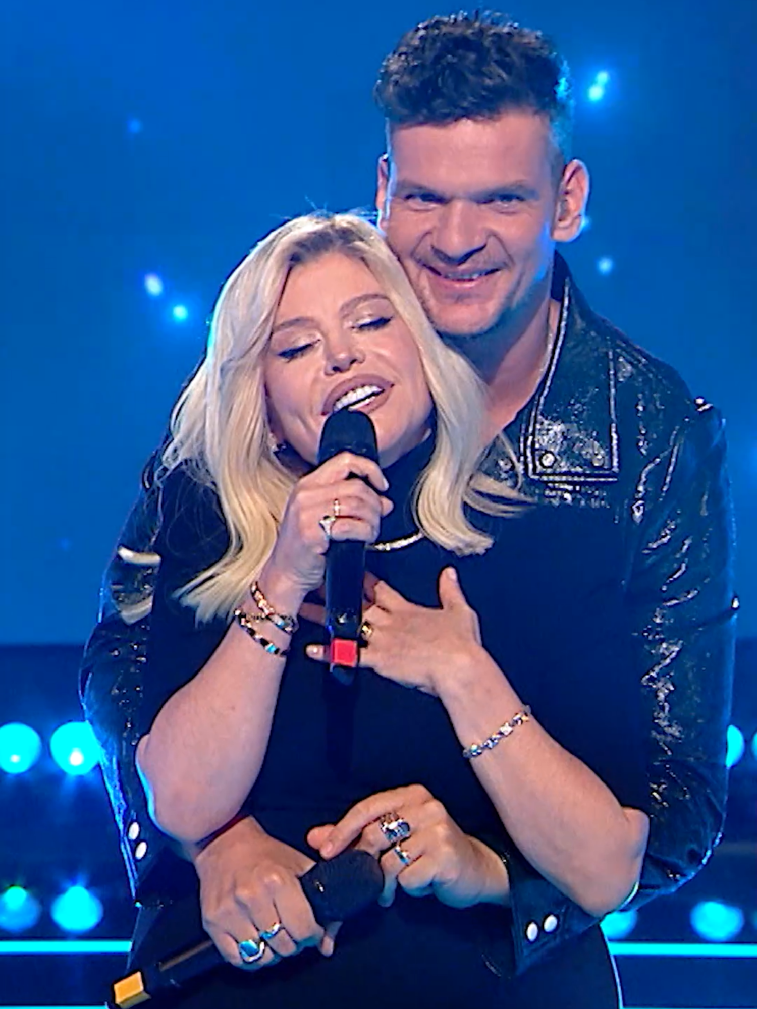 Loredana e absolut magică pe scena Vocea 😍 #vocearomaniei #13cunoroc #protv #showbiz