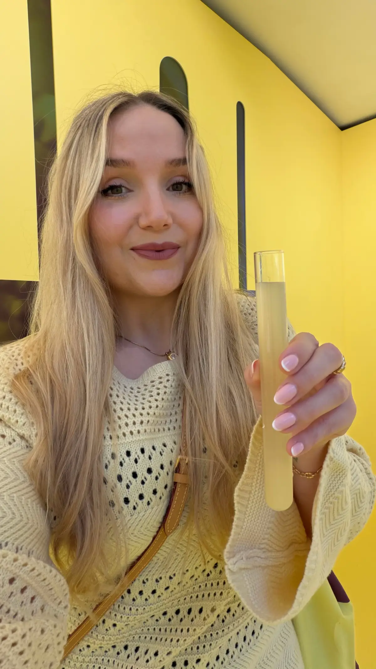 Come with me to the High Tech Vitamin C Bar event by Garnier 🍋 dedicated to Vitamin C ✨ I got to test the iconic Vitamin C products, taste healthy drinks and discover what's new in 2026 💫 Thank you @Garnier  #garnierskincare #garnierfr #influencerevent #microinfluencertiktok #contentcreatorlife 