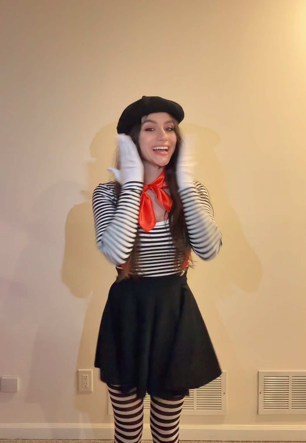 Spooky Strut 👻  #happyhalloween #halloween