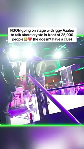 N3ON going on stage with Iggy Azalea to talk about crypto in front of 25,000 people😭💔 (he doesn’t have a clue) #N3On #n3onclips #iggy #iggyazalea #fyp 