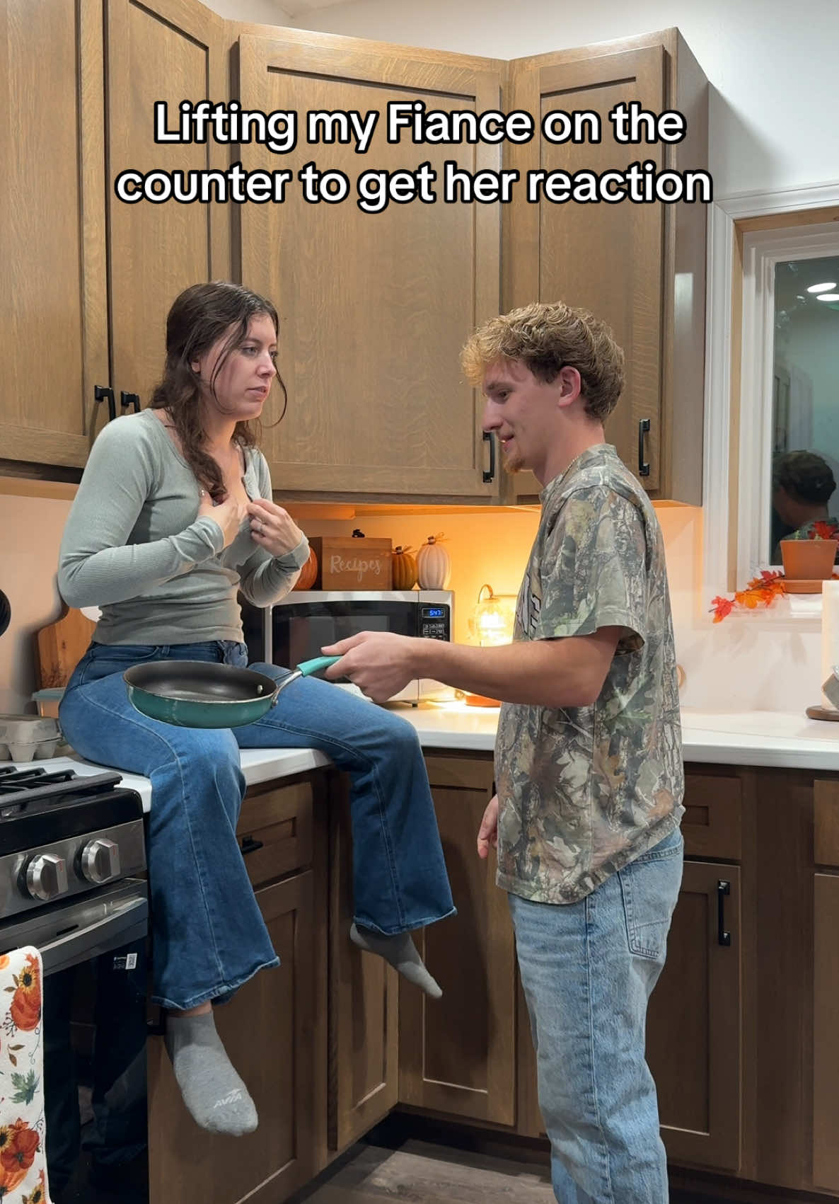 A week is crazy… 😂 #couple #Relationship #couplecomedy #fyp #lukeandalexis 