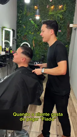 Quando o cliente quer pagar o barbeiro fiado @BarbeariaDomCaverna #viral 
