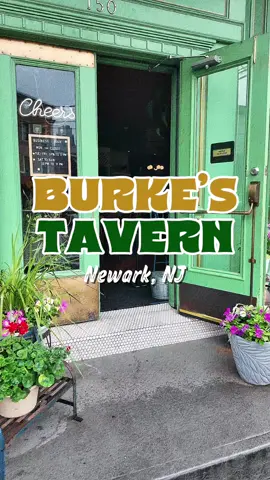 No voiceover version: Burke’s Tavern in Newark, NJ  Join me at Burke’s Tavern for delicious American comfort food and excellent cocktails. A must-visit! 🤤😋 In Newark? Don’t miss this gem! 🤩 📍 150 Lafayette St, Newark, NJ 07105 🕰️ TUES-FRI: 3:00PM-11:00PM SAT: 12:00PM-11:00PM SUN: 12:00PM-10:00PM • • • • • • • • • • #NewarkEats #ComfortFood #BrunchVibes #newarknj #visitnj             
