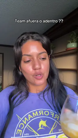 Yo lo rescaté de la calle y me encantaba tenerlo dentro conmigo. Lo podía acariciar cuando yo quisiera, pero llego un momento que se ponen como que tristes y no están estimulados mentalmente. #cattoys 