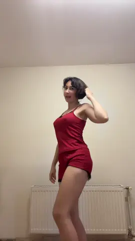 #kesfet #beniöneçıkart #dans 