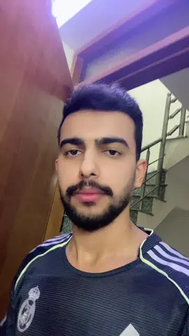 كلوب بروج لو بدون روج🤣🤣 . . . . . . . . . . . . . . . #ريال_مدريد #برشلونة #ضحك #الشعب_الصيني_ماله_حل😂😂 #مشاهير_تيك_توك 