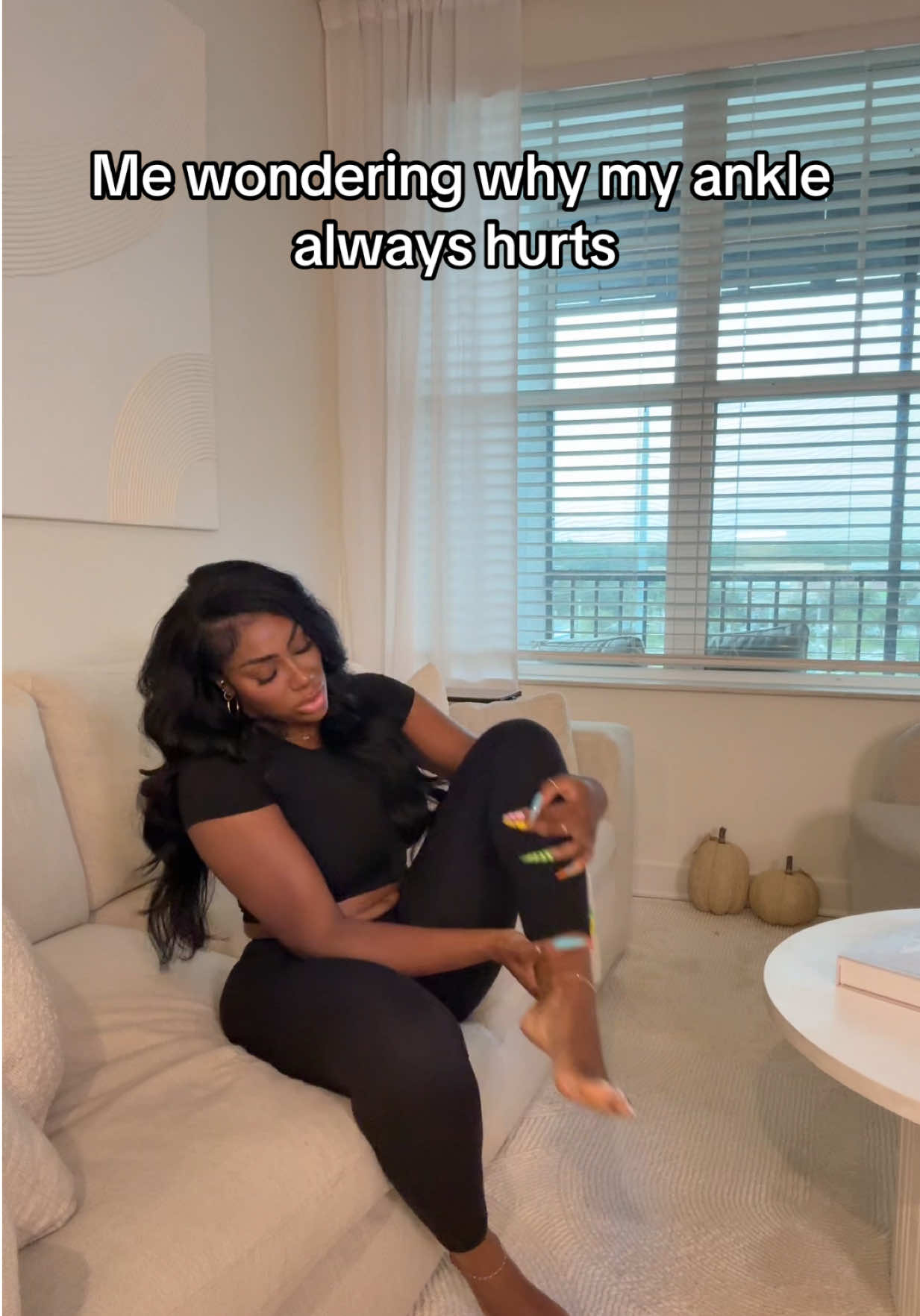 I’m a habitual ankle sitter 😂 #comedy #funny #relatablehumor 