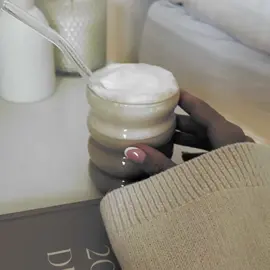 mclaren dr: “lorelai make a cute happy edit challenge!!!!” - theo 2025  ib: mclarenlfc  cc: sparksofires panning: crshedfawn tags: #formula1 #fyp #shiftingrealities #gracieabrams #landonorris 