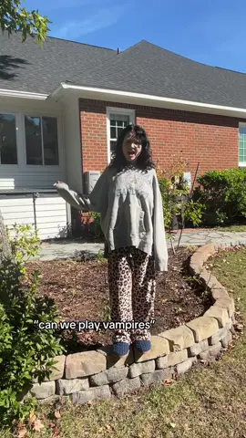 as if you could OUTRUN ME #twilight #vampire #fyp #targetaudience #fy 