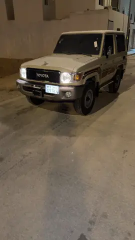 😝😝 . #fyp #حمو٧٧١ #القصيم_بريده #اكسبلورexplore #جيب_ربع 