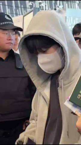 về nhà bình an  #hanwangho  #peanut 