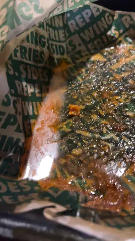 @Wingstop you have to train your employees better. I love y’all but damnnnn. They’re serving chicken with the frying oil. #wingstop #wings 