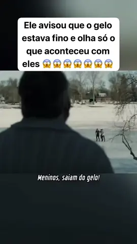 #o homem avisou o menino para sair do gelo#mas os moleques são teimoso#