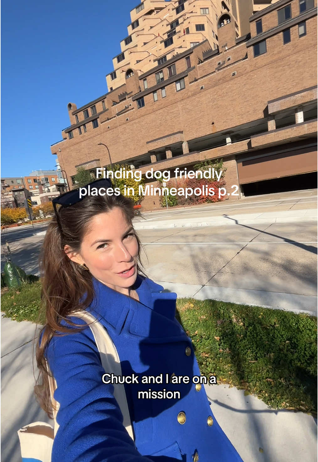 We are in Northeast Minneapolis today checking out Honour Coffee & Raw Juice!  #dogfriendly #coffeeshop #minneapolis #minneapolisliving