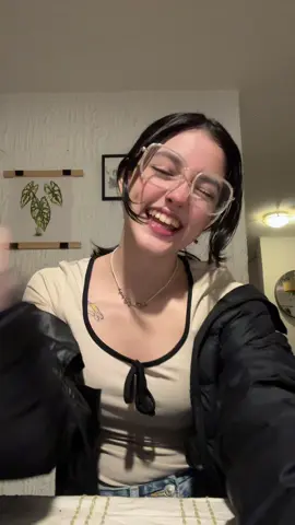 Tómalo 🤭 #fyp #humor #madquins 