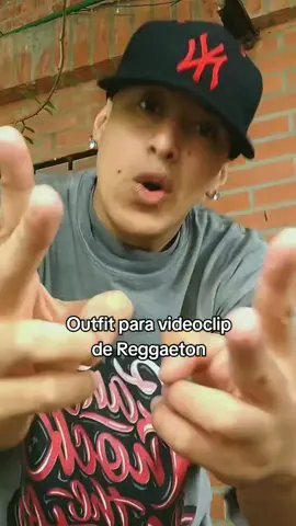 Agradecidos con @Bacano por la confianza y por las prendas para el próximo reggaeton que vamos a sacar #reggaetonviejo #reggaetonoldschool #reggaetondeantes 