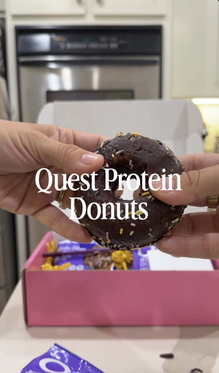 @Quest Nutrition these are amazing!!!! #onaquest #itsbasicallycheating #proteindonuts #protein #questnutrition 