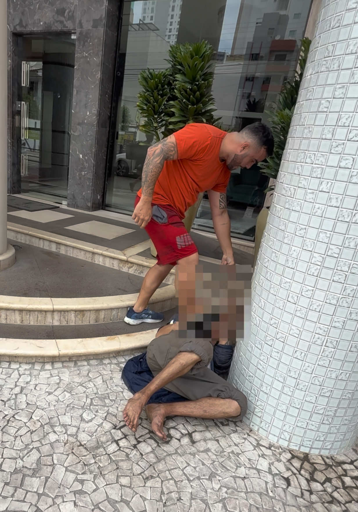 E muito ruim ter vivenciar isso tendo uma filha pequena pra criar #balneariocamboriu #bc #balneariocamboriusc 