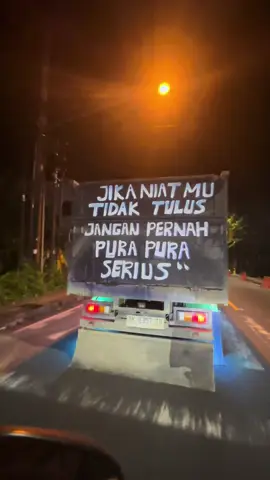 cur bli luuh#katakatatruckbakbelakang 