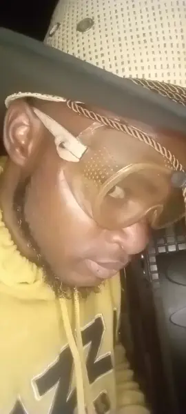 #tsutsumadeking They want to decrease population of ghosts! 👻  👻 