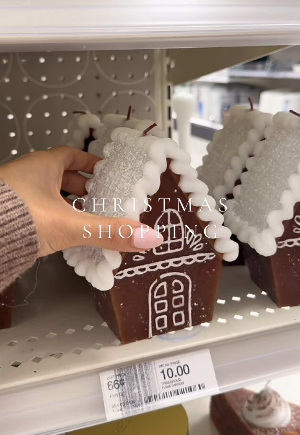 nyc christmas shopping at target 🎄🚕 #christmas #targetfinds #christmasshopping #christmasdecor #nyclife 