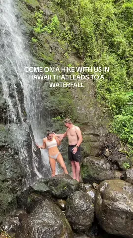 It was worth the hike! #hikinginhawaii #oahuhawaii #kimberlyoconnell #waterfallhike 
