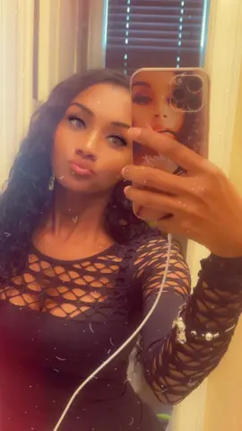 Just a little dump dump ♥️ staycation in the city 🙂‍↔️🥰#atl #fyp #fypシ゚viral #chicago #lashes 