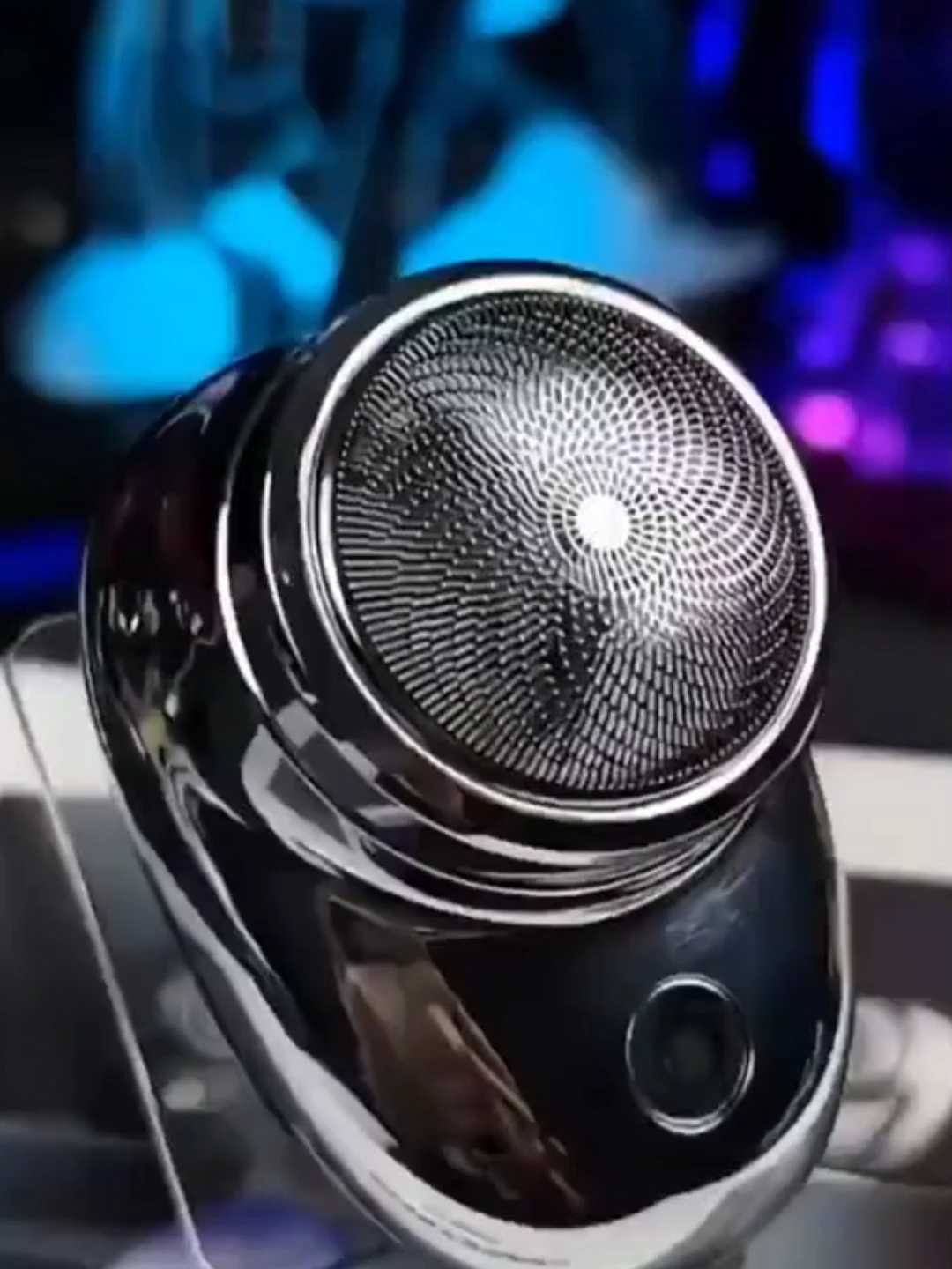 Mini Barbeador Portátil 🪒 À Prova D’Água e de Carga Rápida Tipo-C! ⚡ Praticidade no seu bolso! O Mini Barbeador Elétrico Portátil é compacto, moderno e à prova d’água, ideal pra viagens, academia ou o dia a dia. Com dupla finalidade e carga rápida tipo-C, garante um barbear suave e preciso em qualquer lugar. 💬 Comenta “EU QUERO” que eu te envio o link! #BarbeadorPortátil #CuidadosMasculinos #Tecnologia #Viagem #Estilo #Promoção