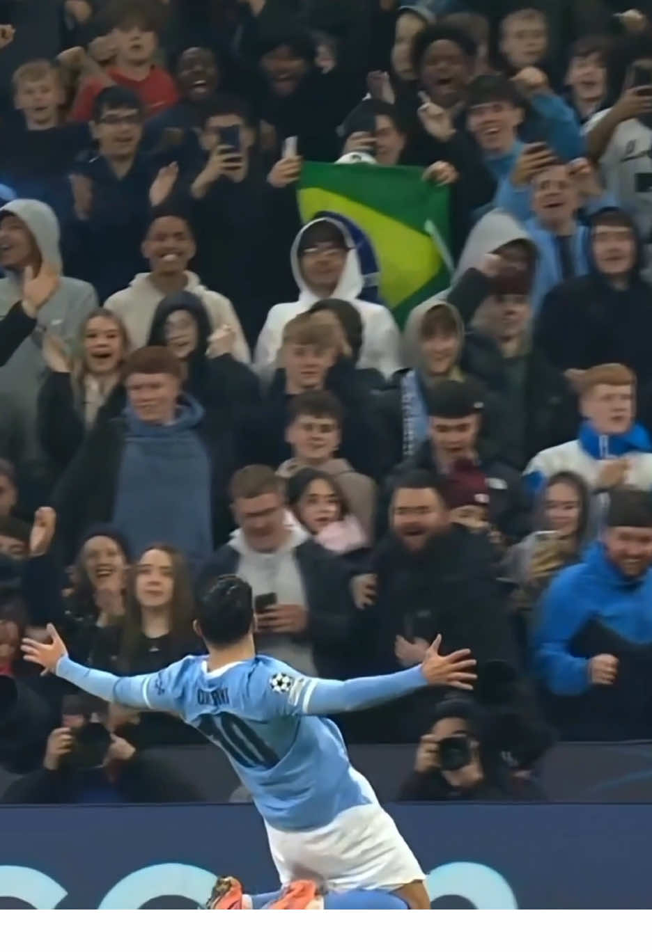 Pep reaction on Cherki Goal      #guardiola #mancity #mancityfc #championsleague #footballtiktok 