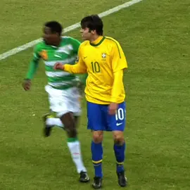 La expulsión de Kaká  - 2010 🤔 #kaka #ricardokaka #football #viral #fyp 