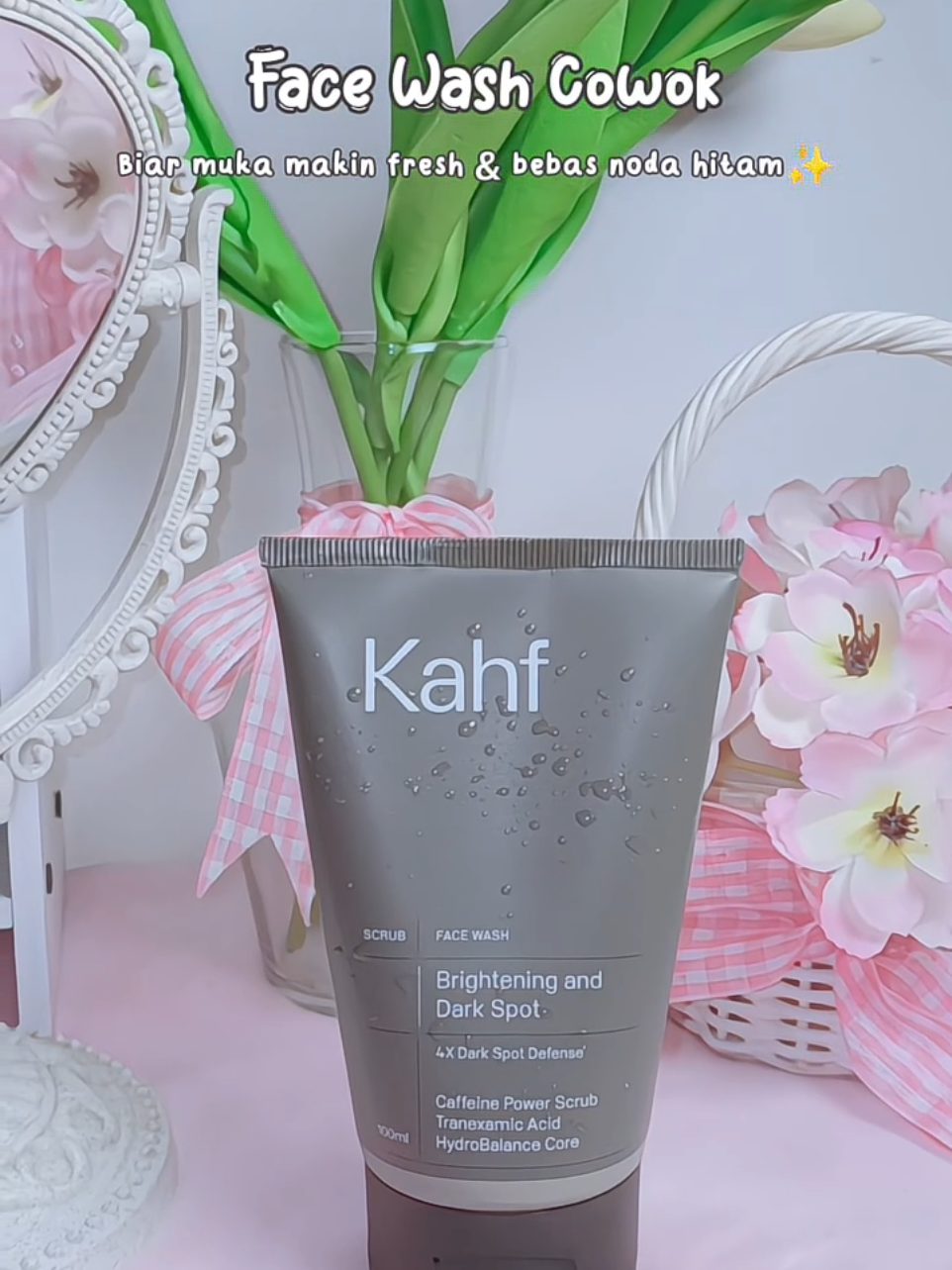 Panas-panasan tapi pengen wajah tetep cerah dan fresh? 🌤️ Coba Kahf Face Wash Brightening and Dark Spot Scrub 💧 Bersihin wajah, cerahin, dan bantu samarin noda hitam juga 😎 #kahf #kahffacewash #lowph3  #decodeyourskin #facewash 