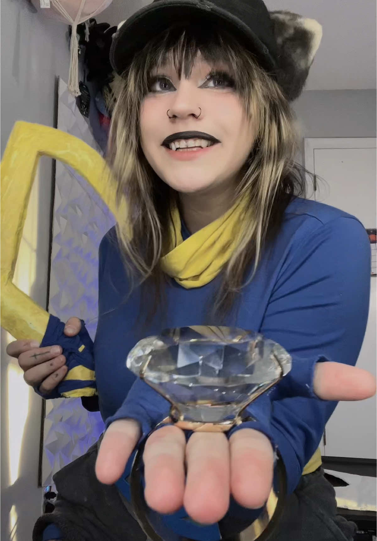 Halloween Costumes  #minion #despicableme #dannyphantom #kimpossible #medusa #souleater #silksong #slycooper #cosplay #gamer #fyp #foryou #alt 