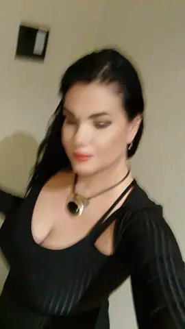 si pero por mi mami jeje lo soy #LIVEIncentiveProgram #SideHustleLIVE #PaidPartnership 