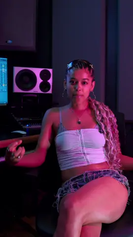 for the price of streaming my song (when it comes out) you can also remember what it feels like to feel good 😀 @Dot @taabumusic  #toronto #artist #bts 