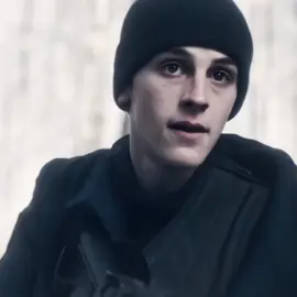 He was so was soOo cutesy ( with the screentime he had … 🙁 ) | this man needs to stop losing his limbs | #owenpainter #edit #handmaidstalehulu #isaacnight #netflix 