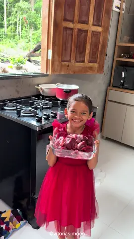 Cozinhando Carne de panela com a Maria #cozinhando #comida #maeefilha #vidanaroça #donadecasa 