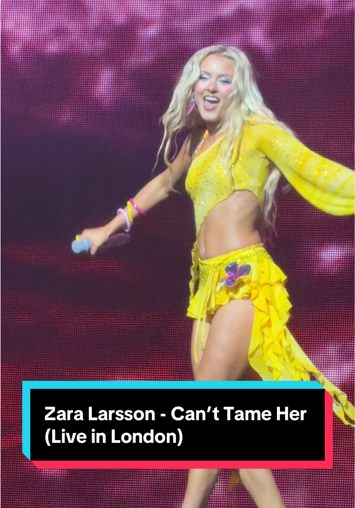Zara Larsson performs Can’t Tame Her at OVO Arena Wembley in London.  She’s currently on the Midnight Sun tour, and this was her first time headlining a UK arena. @Zara Larsson 