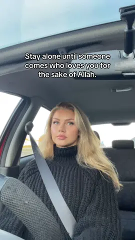 Allah knows what your heart needs. Trust His timing. #islamic #pray #muslims #alhamdulillah❤️ #Allah 