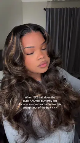 We loveee a good pre-everything wig! @ISEEHAIR #iseehairbeauty #iseehair #highlightwig 