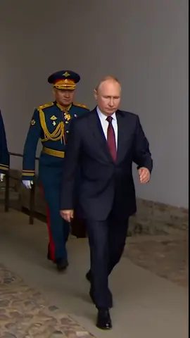 #putin #lider #presidente #rusia Russian President Vladimir Putin at a parade.