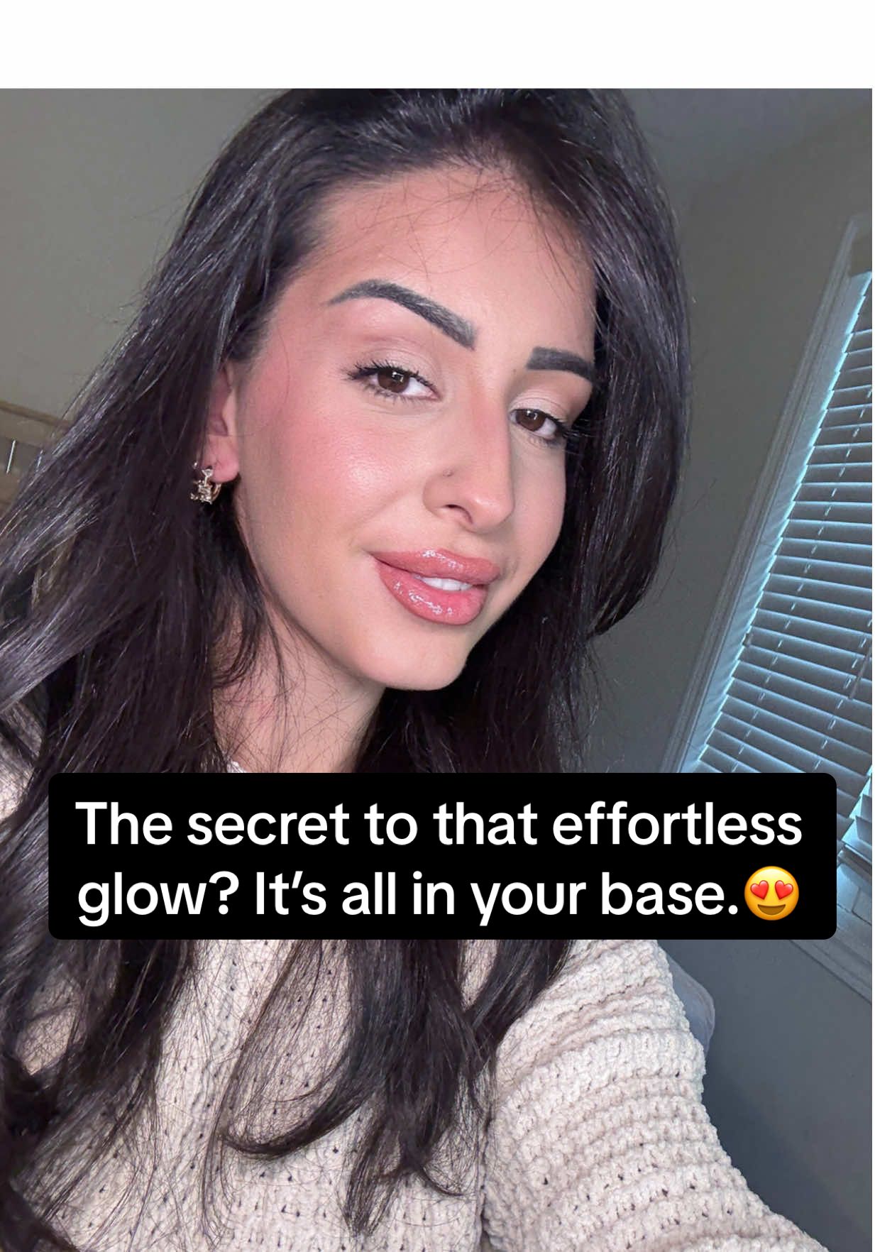 Okay but this glow 😍 I swear the MAC Serumizer + Canvas Balm are such a perfect duo for that soft hydrated base ✨ بحب قدّي بيخلّوا البشرة تلمع بطريقة ناعمة ومنظّمة،  خصوصاً قبل الفاونديشن 💫@M·A·C Cosmetics Canada  @elfcosmetics @BenefitCosmeticsCA @Anastasia Beverly Hills  #softglam #grwm #tutorial #fyp #viral 